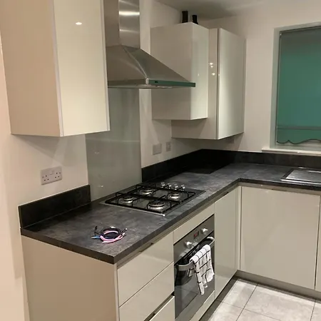 Luxury 3 Bed Home With Multiple Free Parking Bays Early Check-In Late Check- Out Allowed West Thurrock Extérieur photo
