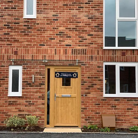 Luxury 3 Bed Home With Multiple Free Parking Bays Early Check-In Late Check- Out Allowed West Thurrock Extérieur photo